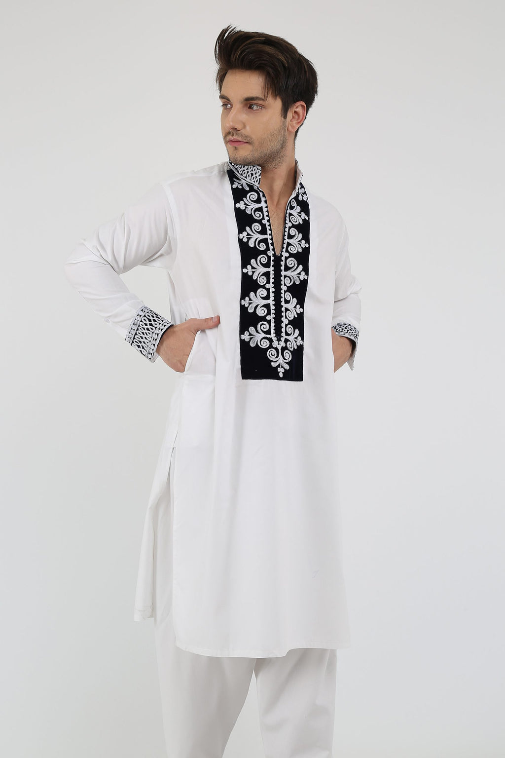 afghan Perantomban  Rectangle Chest Design