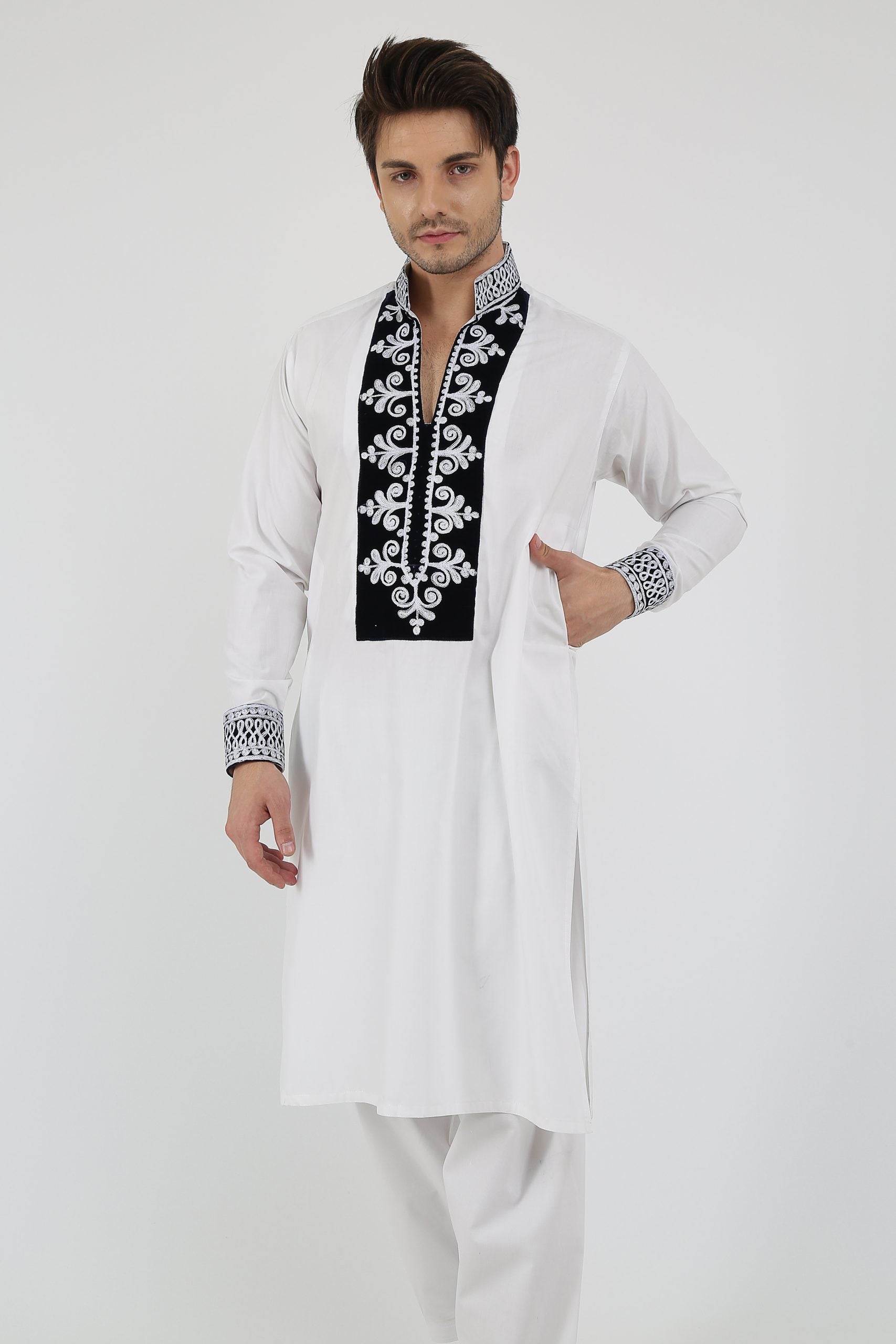 afghan Perantomban  Rectangle Chest Design