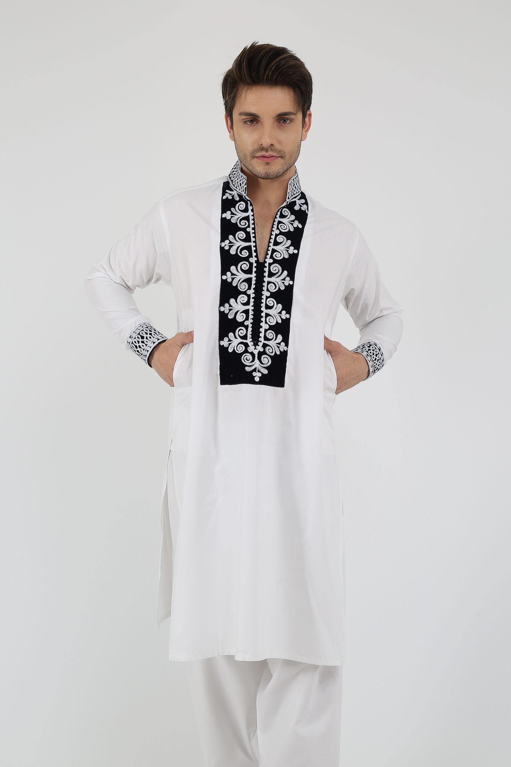 afghan Perantomban  Rectangle Chest Design