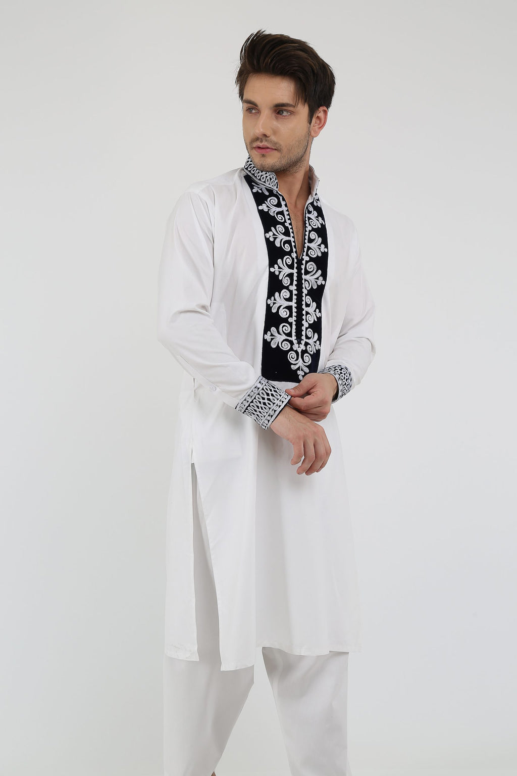 afghan Perantomban  Rectangle Chest Design