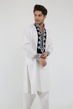 afghan Perantomban  Rectangle Chest Design