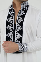 afghan Perantomban  Rectangle Chest Design