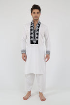 afghan Perantomban  Rectangle Chest Design