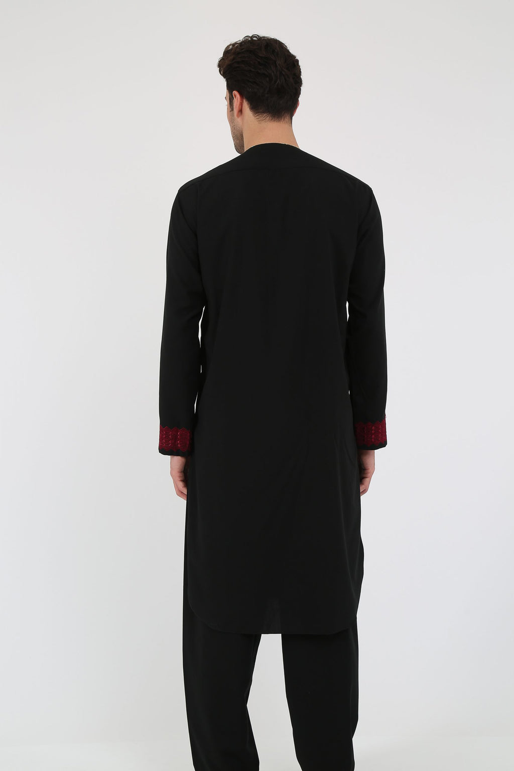 afghan Perantomban Triangle Chest