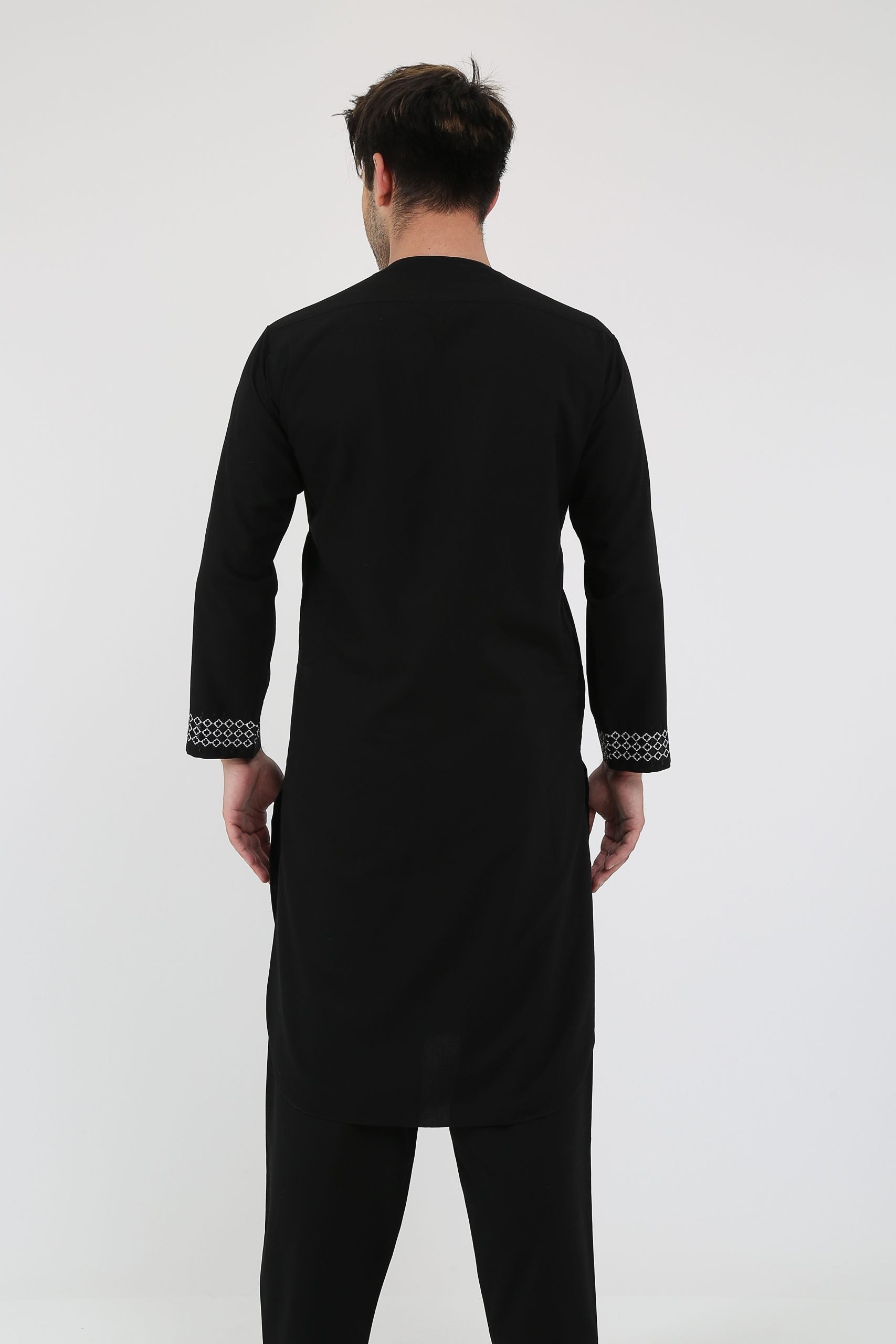 afghan Perantomban Black Square Chest