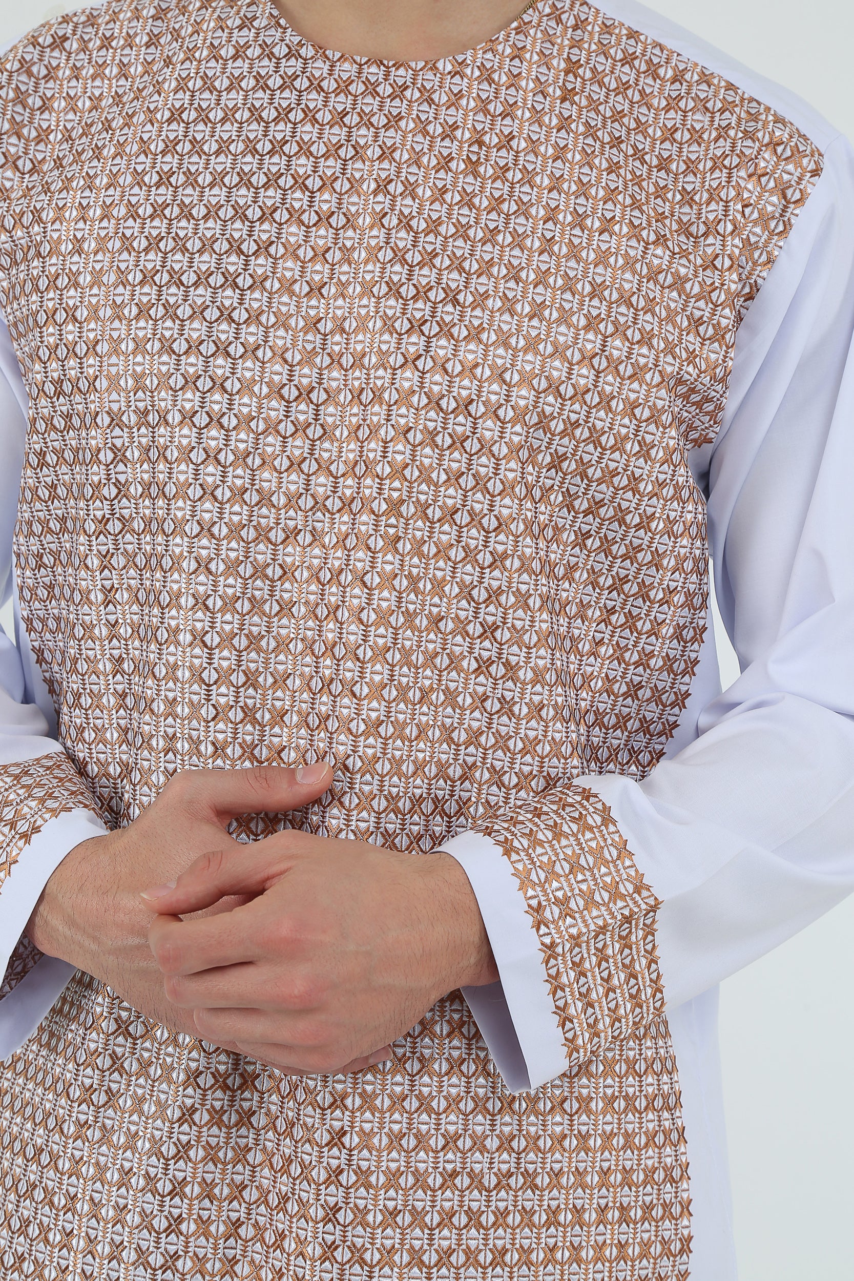 afghan Perantomban Red White Dame