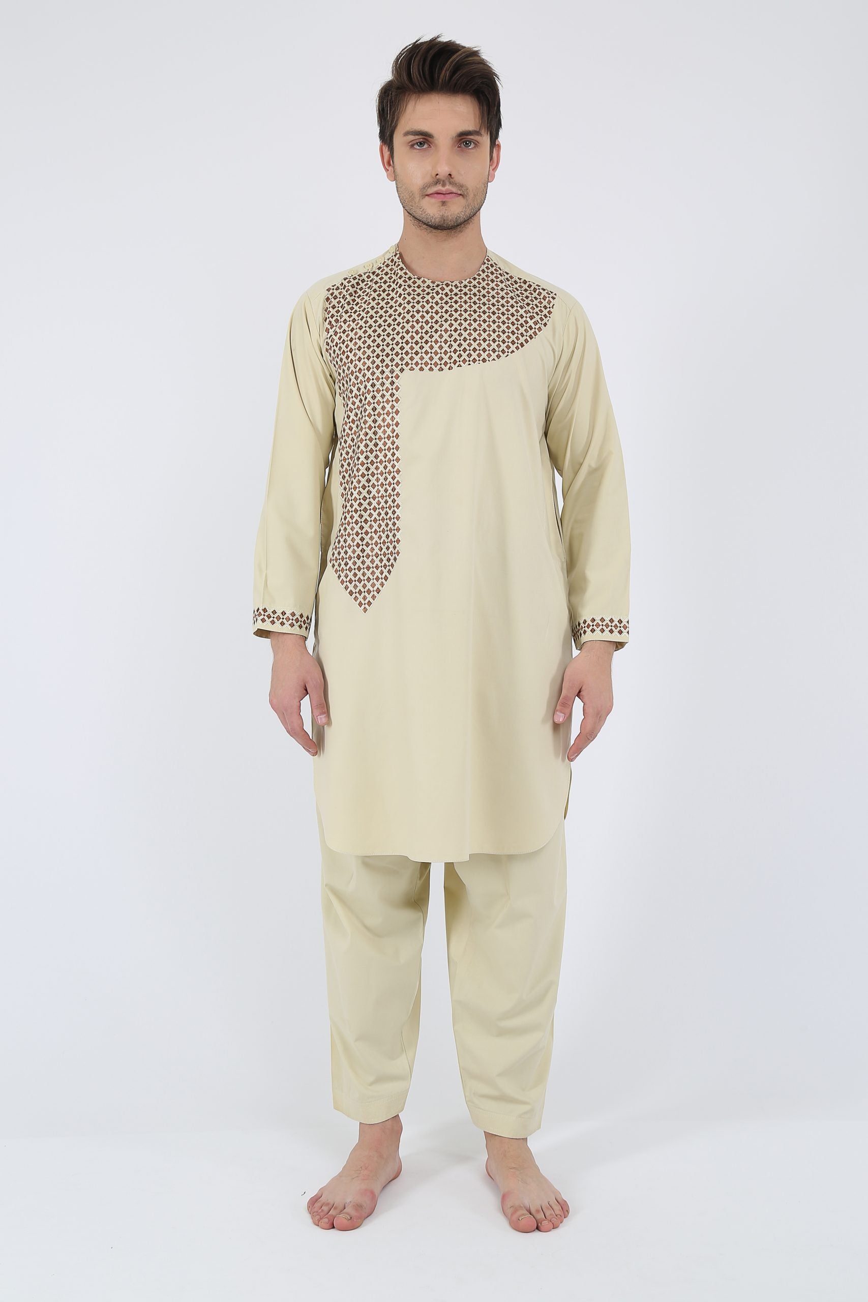 afghan Perantomban  P Chest Design