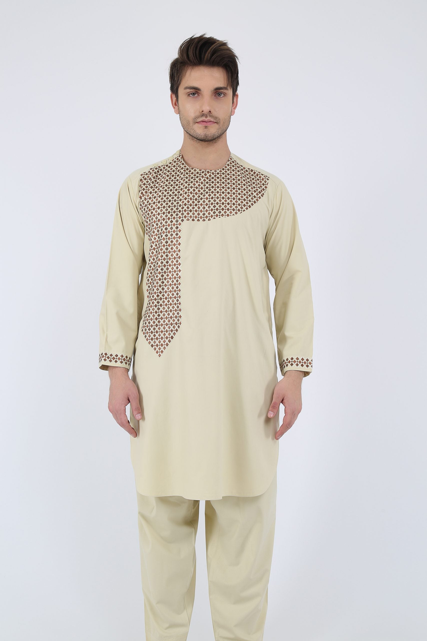 afghan Perantomban  P Chest Design