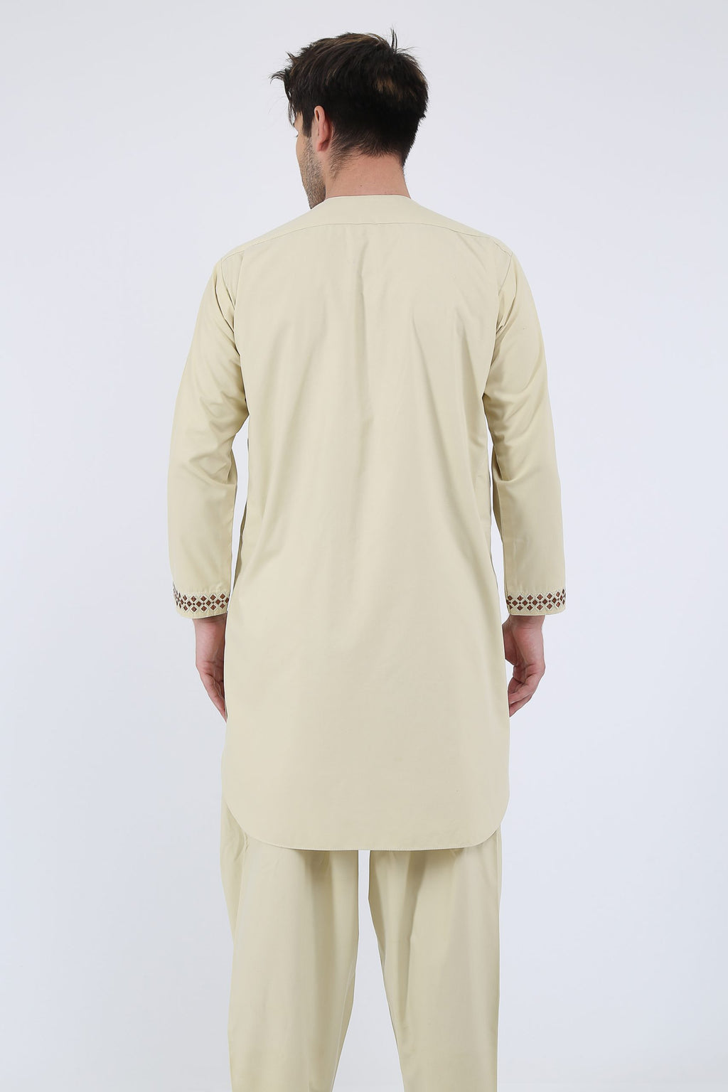 afghan Perantomban  P Chest Design