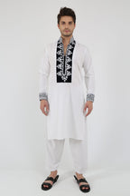 afghan Perantomban  Rectangle Chest Design