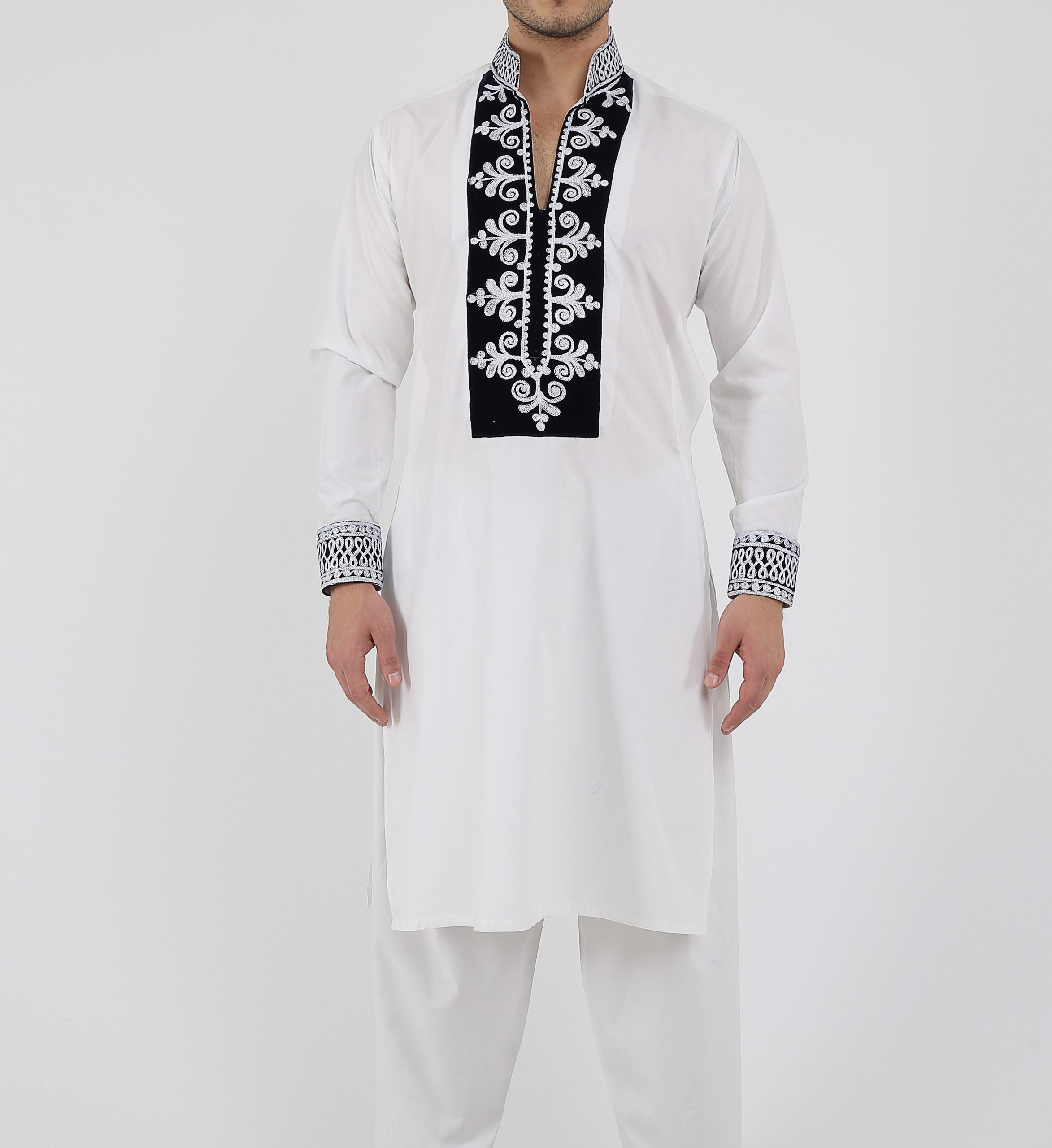 afghan Perantomban  Rectangle Chest Design